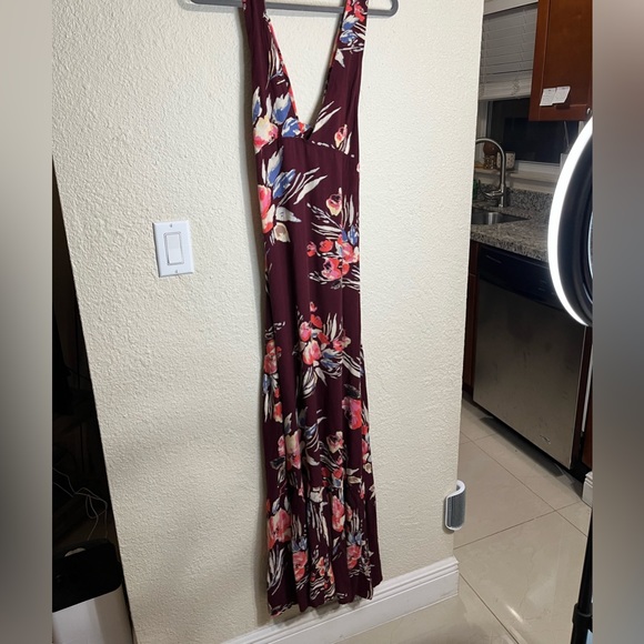 Billabong Dresses & Skirts - Billabong Maxi Dresd